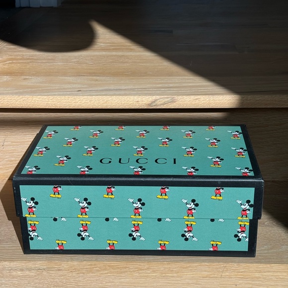 Men’s Size 9 US GUCCI x Disney Mickey Mouse Slip-on + Box +Dustbags - Picture 4 of 17